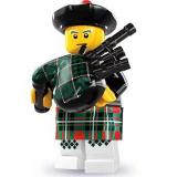 Набор LEGO 8831-bagpiper